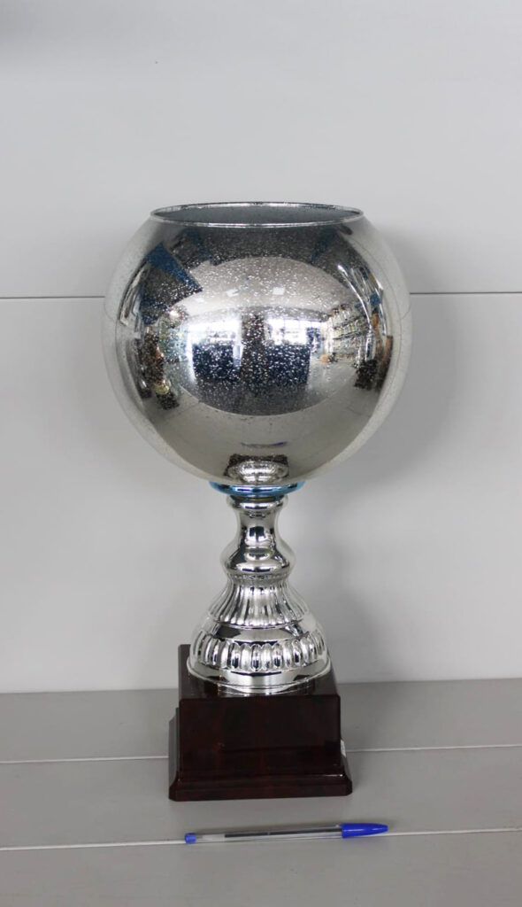 Trofeo neutro